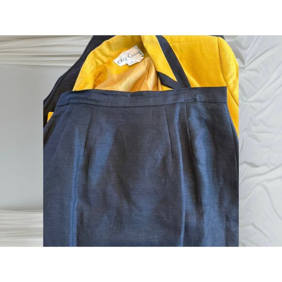 Vintage Oleg Cassini Mustard & Black Linen Double-Breasted Skirt Suit Set - Picture 9 of 9